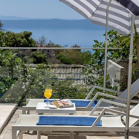 Toni * Makarska